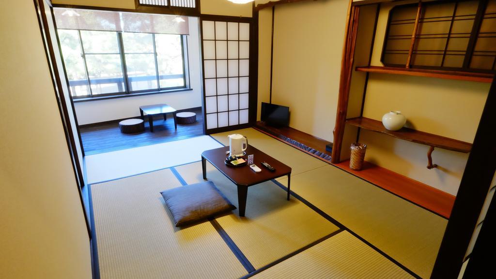 Oyado Tsukiusagi Hatsukaichi Phòng bức ảnh